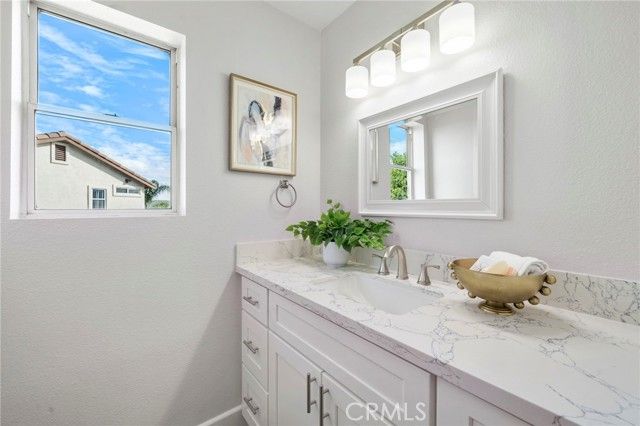 15294 Madrone Court, Lake Elsinore, CA 92530