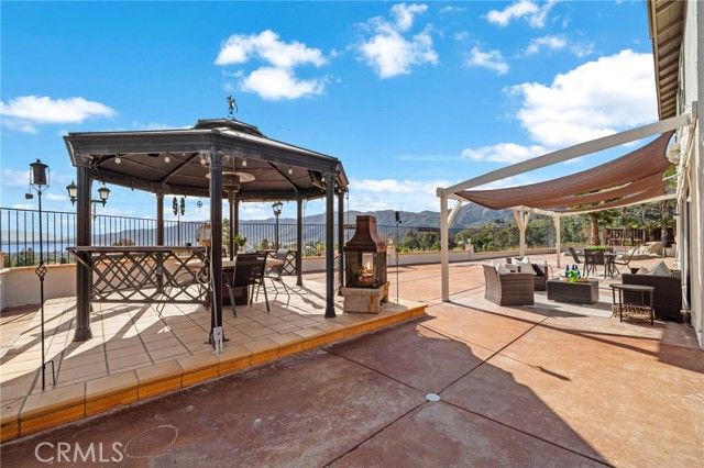 15294 Madrone Court, Lake Elsinore, CA 92530