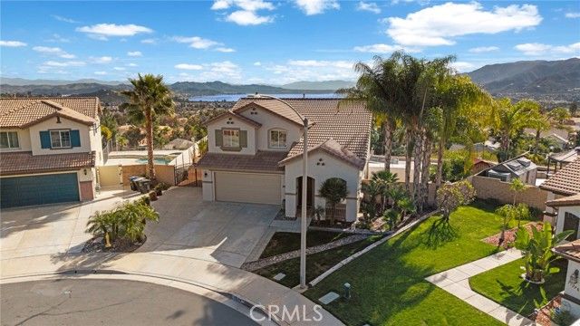 15294 Madrone Court, Lake Elsinore, CA 92530
