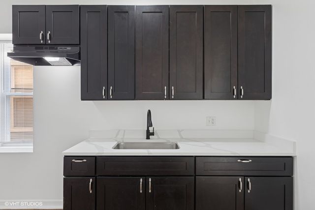 26 W 114TH Street, Chicago, IL 60628