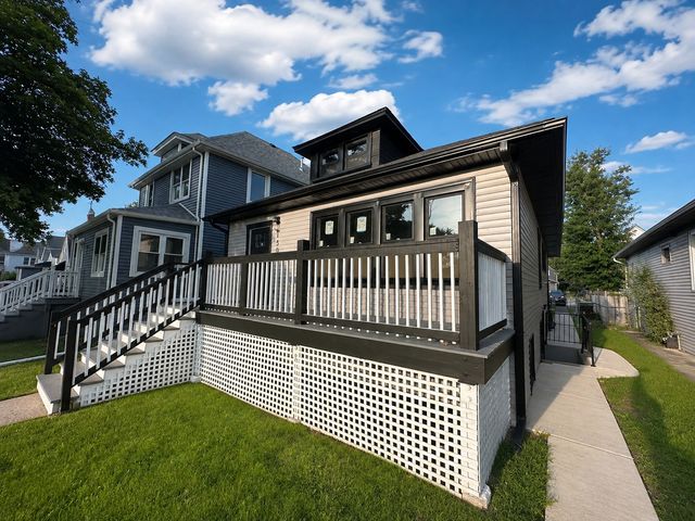 139 S 12th Avenue, Maywood, IL 60153