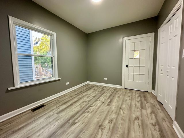 139 S 12th Avenue, Maywood, IL 60153