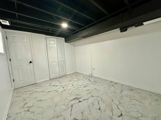 139 S 12th Avenue, Maywood, IL 60153