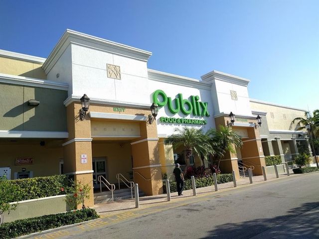 2161 NE 68th Street 326, Fort Lauderdale, FL 33308