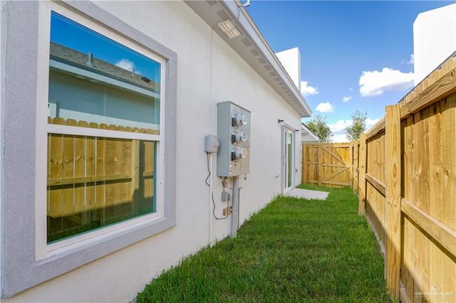 5709 Notre Dame Avenue 1, Mission, TX 78573