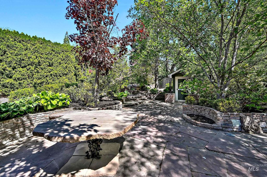 9400 W Pebble Brook Lane, Garden City, ID 83714 photo 37