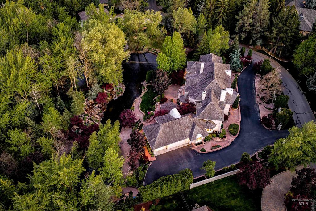 9400 W Pebble Brook Lane, Garden City, ID 83714 photo 47