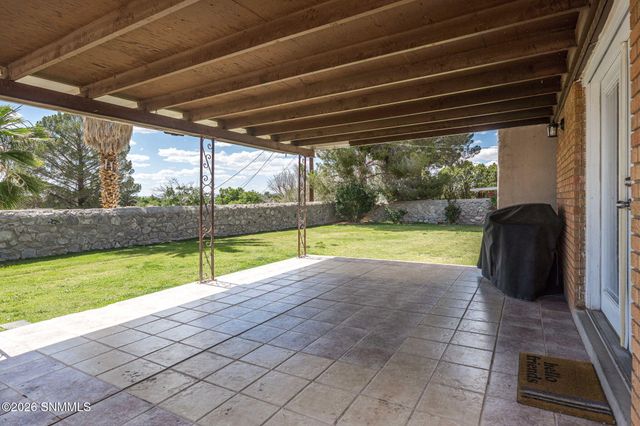1936 Bromilow Street, Las Cruces, NM 88001