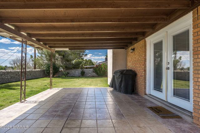1936 Bromilow Street, Las Cruces, NM 88001