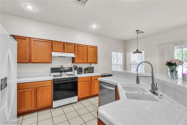 1578 Raining Hills Street, Henderson, NV 89052