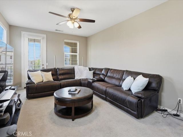 27364 Ellery Place, Saugus, CA 91350