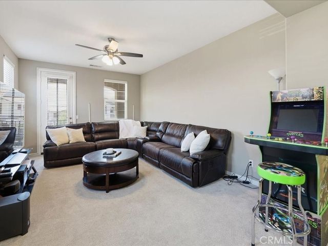 27364 Ellery Place, Saugus, CA 91350