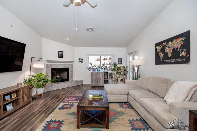 11794 E Calle Gaudi, Yuma, AZ 85367