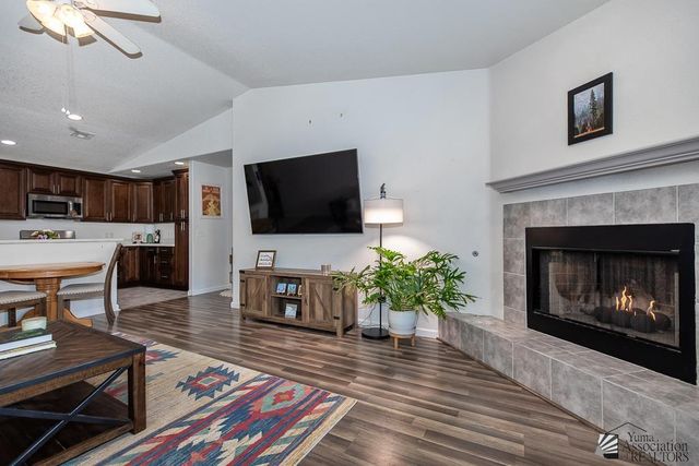 11794 E Calle Gaudi, Yuma, AZ 85367