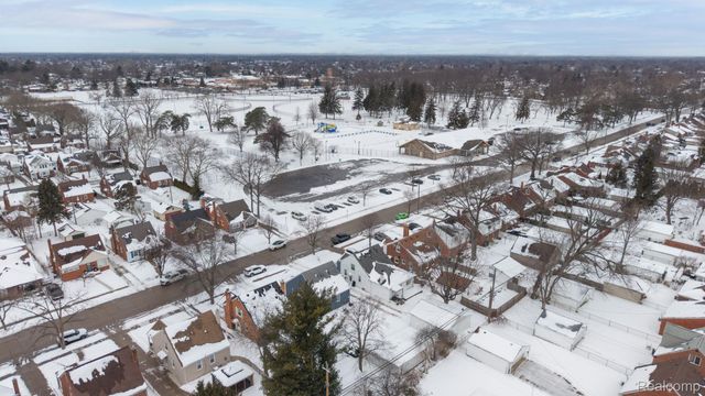 630 N Denwood Street, Dearborn, MI 48128