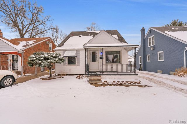 630 N Denwood Street, Dearborn, MI 48128