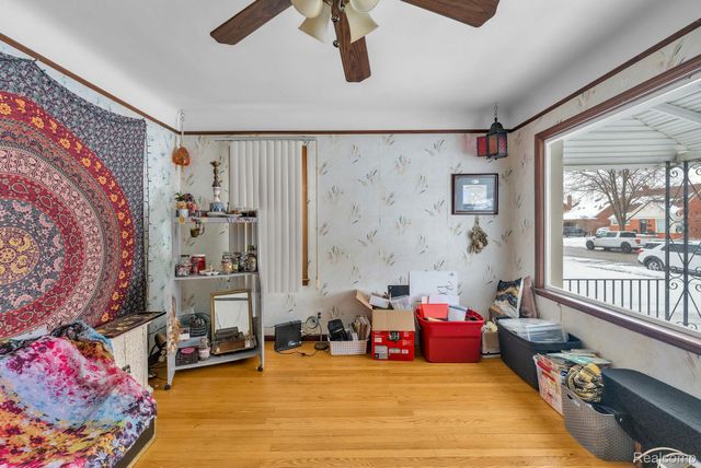 630 N Denwood Street, Dearborn, MI 48128