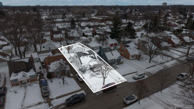 630 N Denwood Street, Dearborn, MI 48128