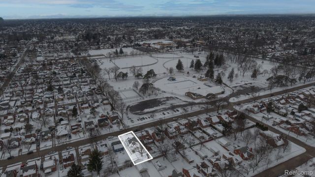 630 N Denwood Street, Dearborn, MI 48128