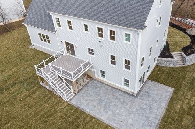 6 Briar Ln, Natick, MA 01760