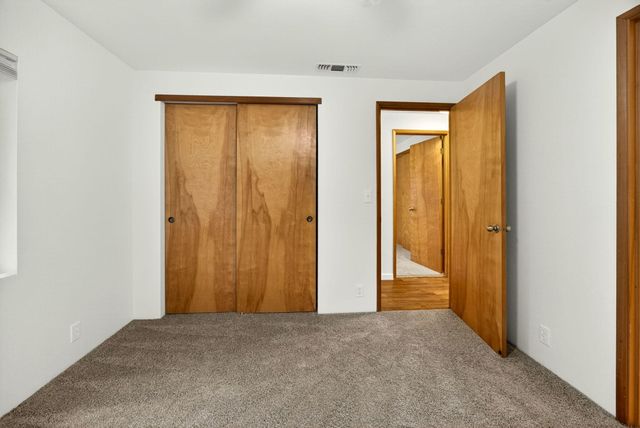 815 SE 11th Street, Grants Pass, OR 97526