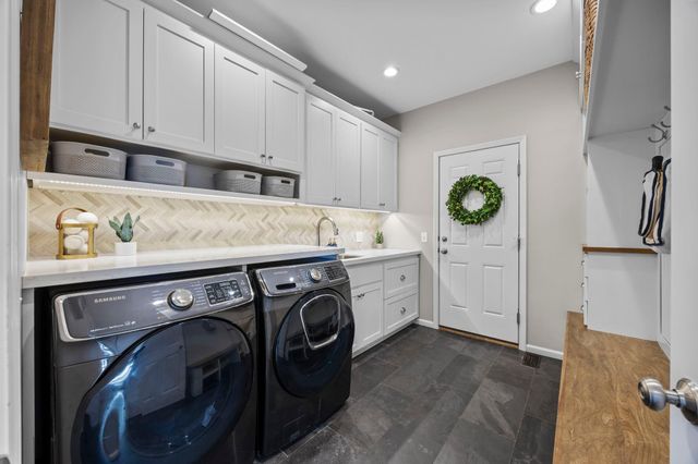 10620 173rd Street W, Lakeville, MN 55044