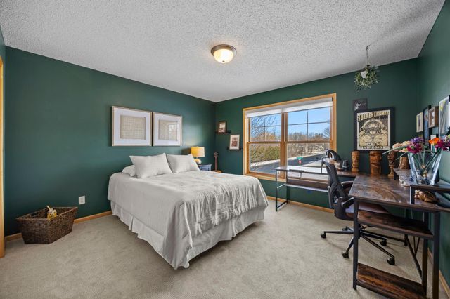 10620 173rd Street W, Lakeville, MN 55044