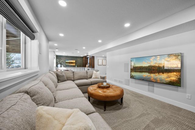 10620 173rd Street W, Lakeville, MN 55044