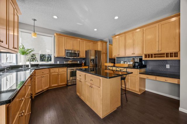 10620 173rd Street W, Lakeville, MN 55044