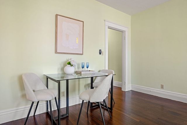 1758 Commonwealth Ave 12, Boston, MA 02135