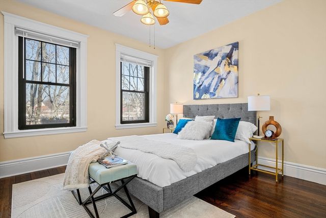 1758 Commonwealth Ave 12, Boston, MA 02135