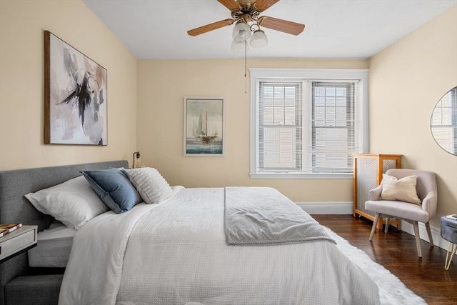 1758 Commonwealth Ave 12, Boston, MA 02135