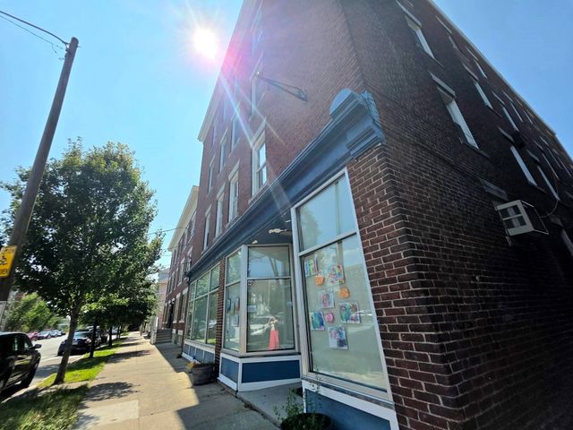 90 Congress St 4R, Salem, MA 01970