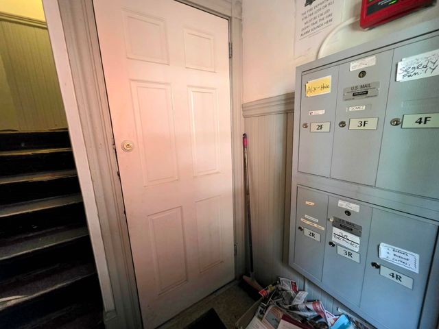 90 Congress St 4R, Salem, MA 01970