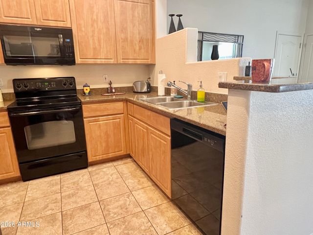 295 N Rural Road 136, Chandler, AZ 85226