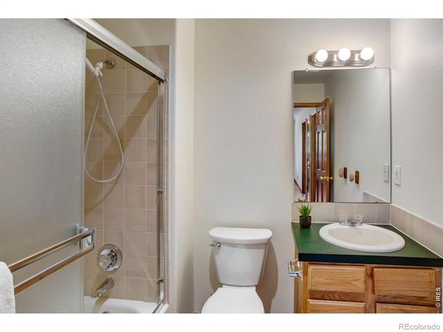 9 Eagle Nest Lane, Lyons, CO 80540