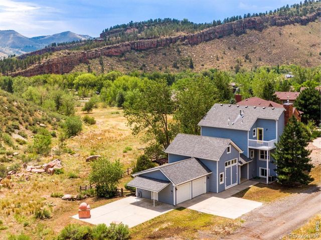 9 Eagle Nest Lane, Lyons, CO 80540