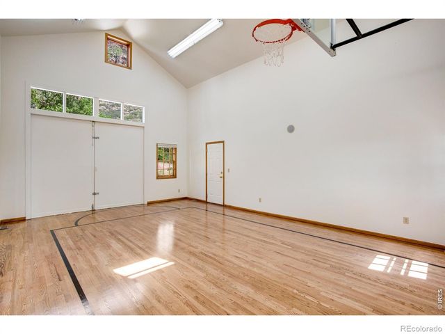 9 Eagle Nest Lane, Lyons, CO 80540