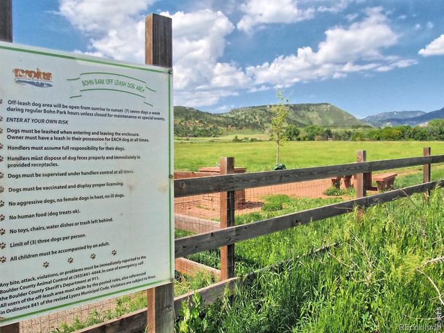 9 Eagle Nest Lane, Lyons, CO 80540