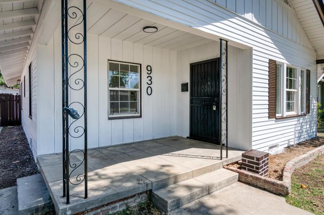 930 N Arthur Avenue, Fresno, CA 93728