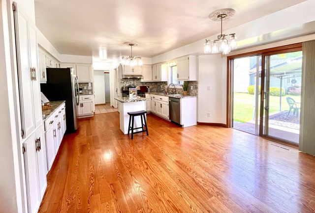 4480 W Terry AVENUE, Brown Deer, WI 53223
