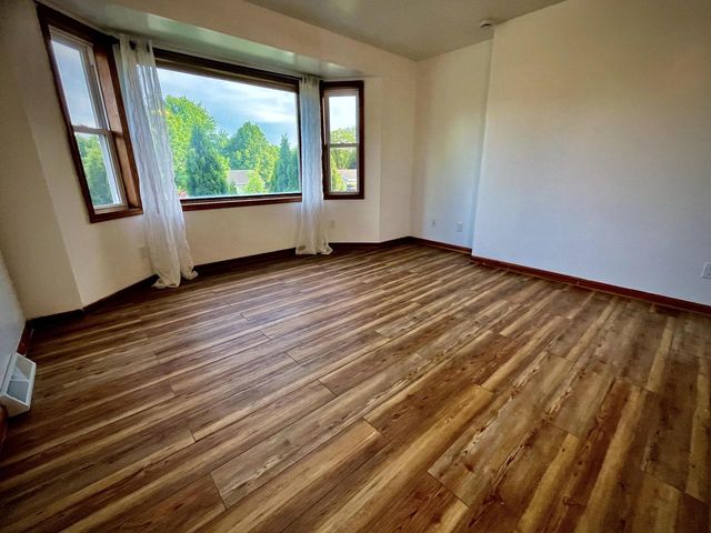 4480 W Terry AVENUE, Brown Deer, WI 53223