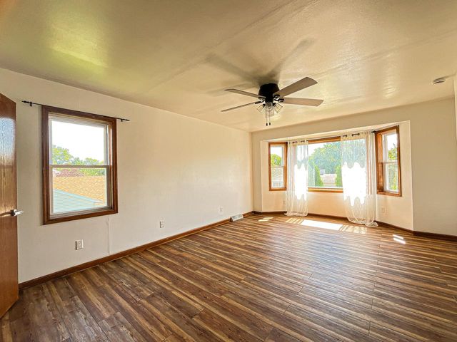 4480 W Terry AVENUE, Brown Deer, WI 53223