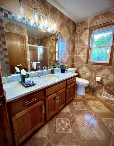 4480 W Terry AVENUE, Brown Deer, WI 53223