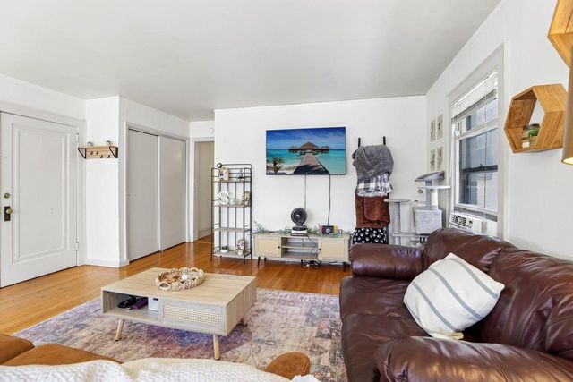 926 Spaight Street, Madison, WI 53703
