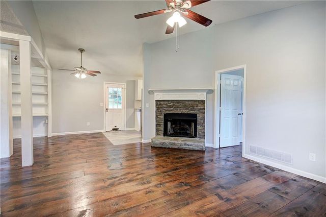 427 Jewell Cole Road, Hiram, GA 30141