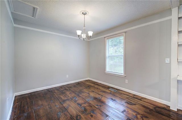 427 Jewell Cole Road, Hiram, GA 30141