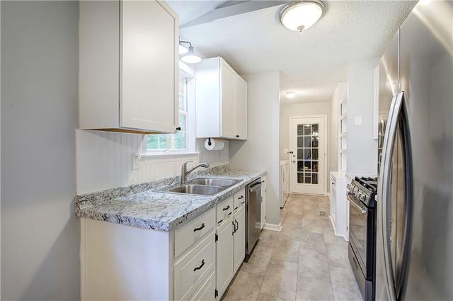 427 Jewell Cole Road, Hiram, GA 30141