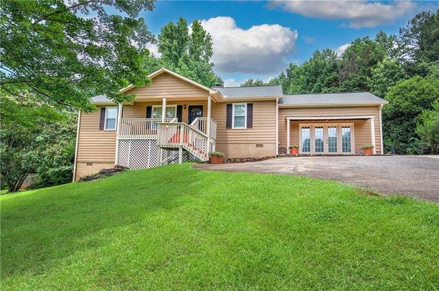 427 Jewell Cole Road, Hiram, GA 30141