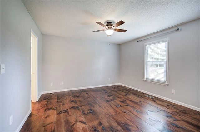 427 Jewell Cole Road, Hiram, GA 30141